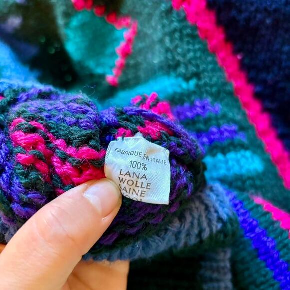 Byblos Italian 100% Wool Colorful Abstract Shape Sweater- Size Large, Maximalist - Picture 3 of 3